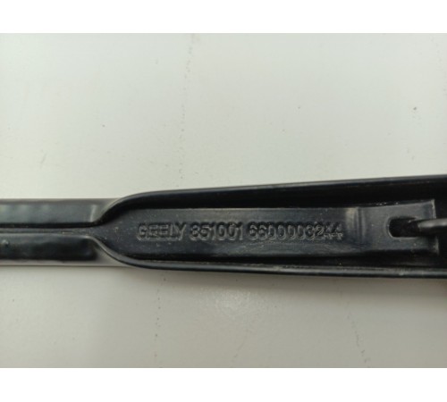 Поводок стеклоочистителя левый