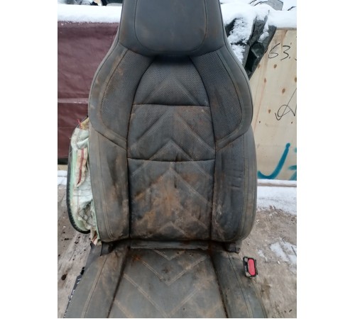 Сиденье переднее правое