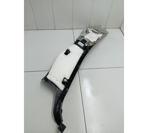 Обшивка стойки задняя правая