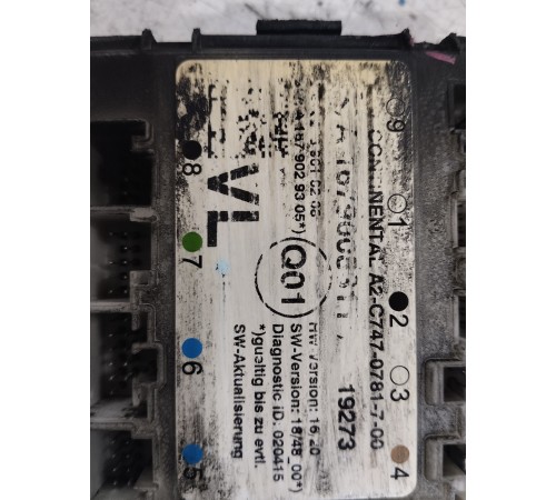 Блок управления двери передний левый