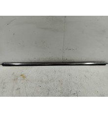 Уплотнитель стекла задний правый наружный