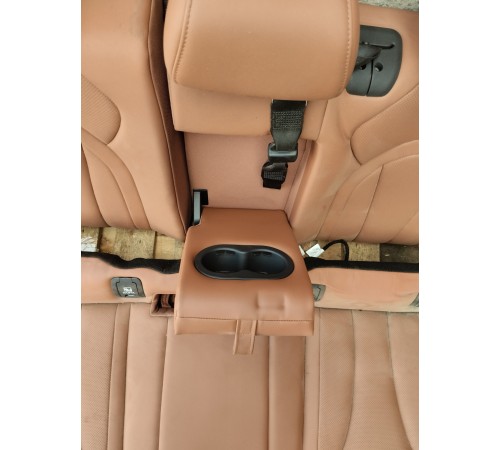 Задний ряд сидений