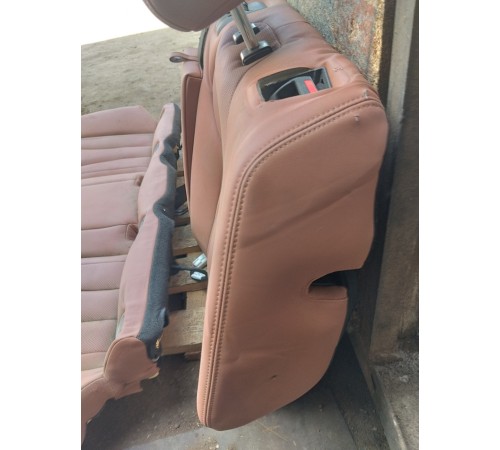 Задний ряд сидений