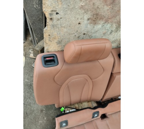 Задний ряд сидений