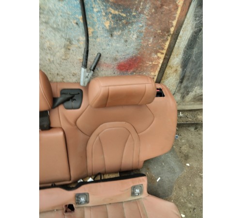 Задний ряд сидений