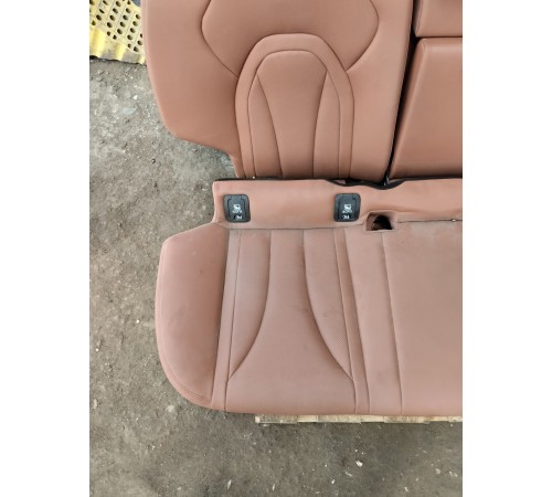 Задний ряд сидений