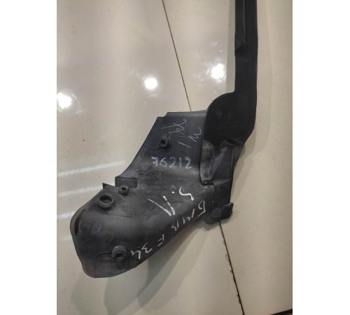 Уплотнитель стекла (задний, левый)