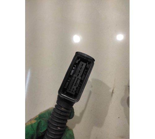 Электропроводка двери (задняя левая)