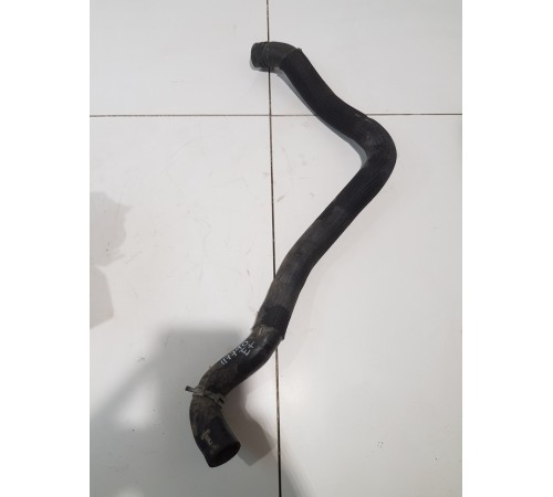 Патрубок системы охлаждения