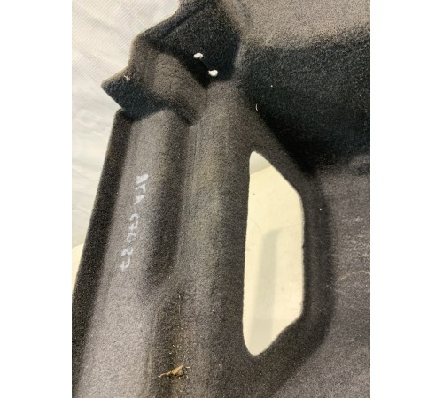 Обшивка багажника