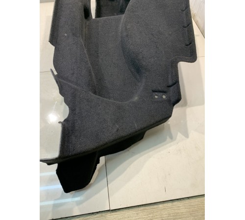 Обшивка багажника