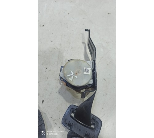 Ремень безопасности (задний левый)