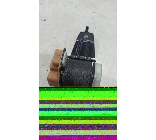 Ремень безопасности (задний левый)