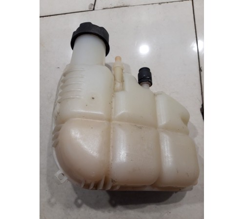 Бачок расширительный