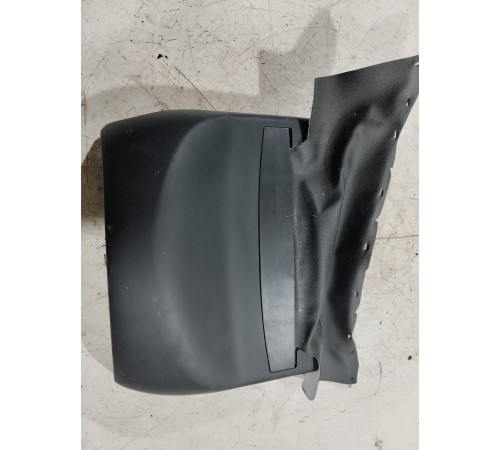 Накладка рулевой колонки верхняя