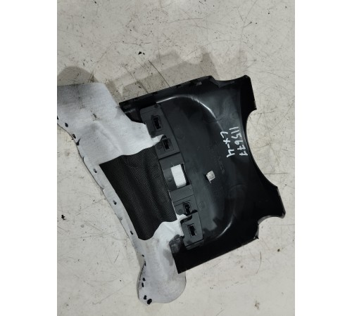 Накладка рулевой колонки верхняя