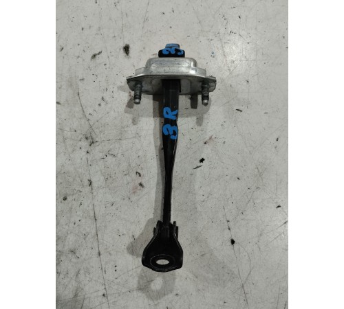 Ограничитель двери(задний правый)