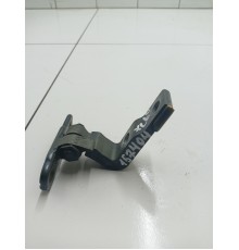 Петля двери передняя левая верхняя