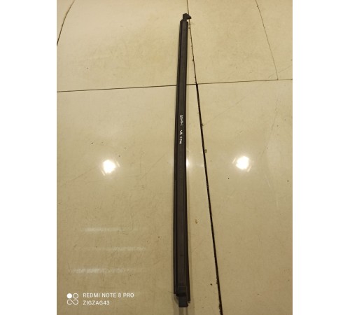 Уплотнитель стекла внутренний(задний правый)