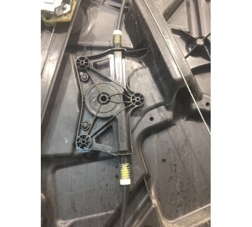 Механизм стеклоподъемника (передний,левый)