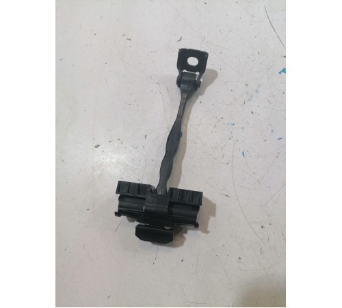 Ограничитель двери передний правый