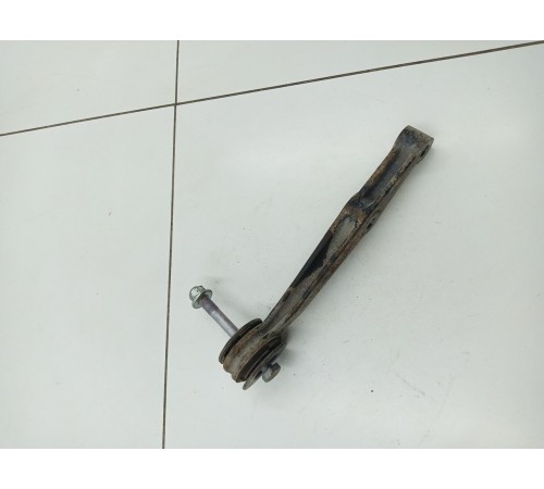 Кронштейн крепления переднего редуктора