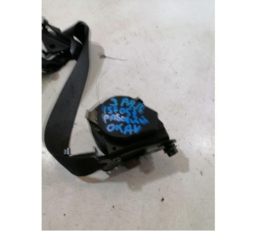 Ремень безопасности третьего ряда