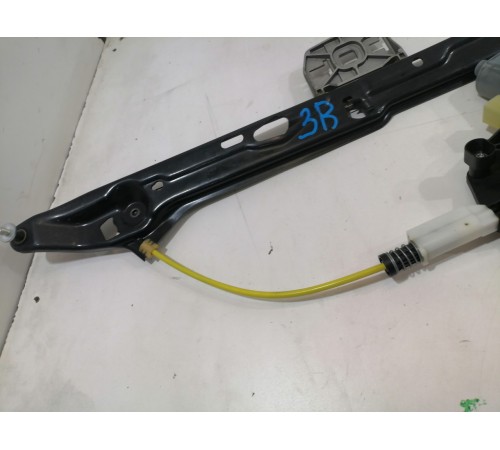 Стеклоподъёмник задний правый