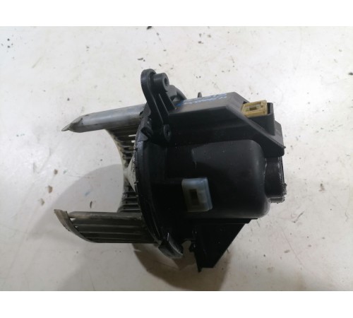 Моторчик отопителя печки