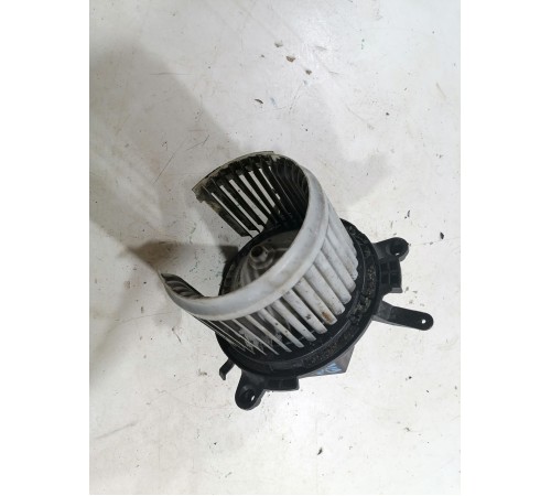 Моторчик отопителя печки