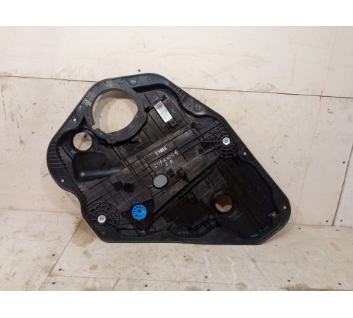 Стеклоподьемник электрический задний правый