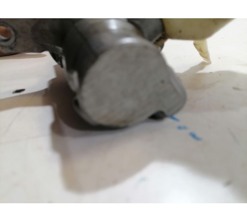 Главный тормозной цилиндр в сборе