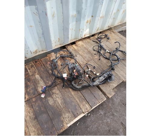 Электропроводка подкапотная с монтажным блоком