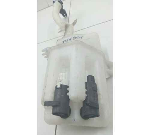 Бачок омывателя лобового стекла в сборе с моторчиком