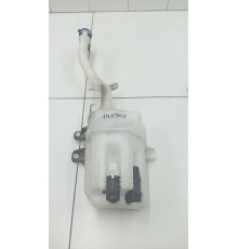 Бачок омывателя лобового стекла в сборе с моторчиком