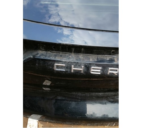 Крышка багажника в сборе со стеклом