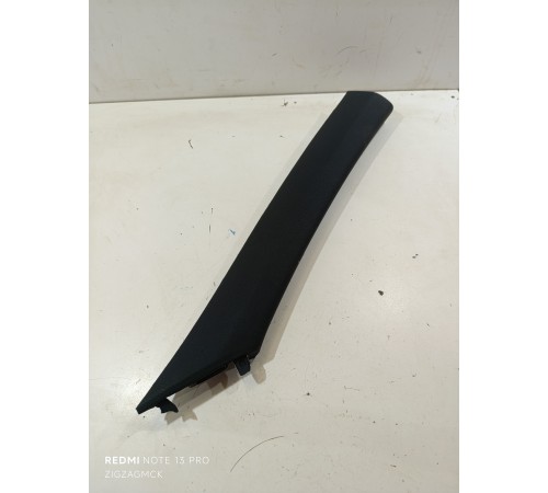 Обшивка стойки лобового стекла правая