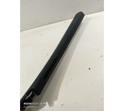 Обшивка стойки лобового стекла правая