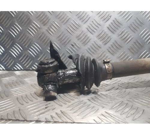 Привод перед. лев.