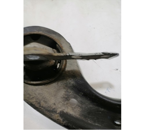 Рычаг продольный задний правый