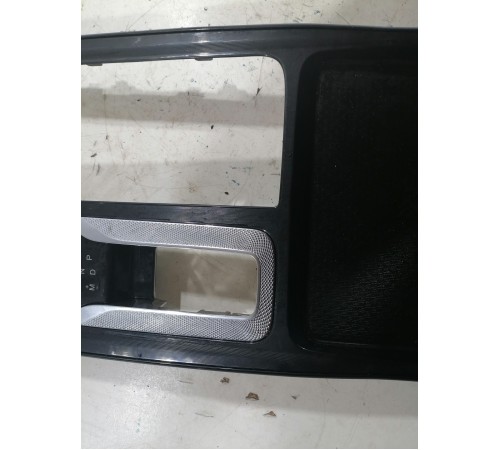 Накладка центральной консоли декоративная