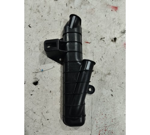 Воздуховод отопителя