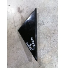 Декоративная накладка правого зеркала заднего вида