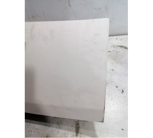 Бардачок ящик торпедо правый