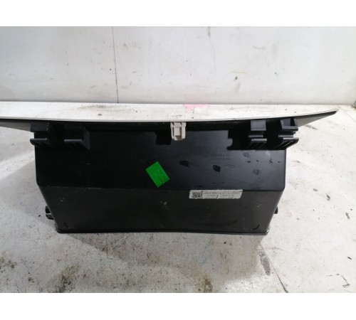 Бардачок ящик торпедо правый