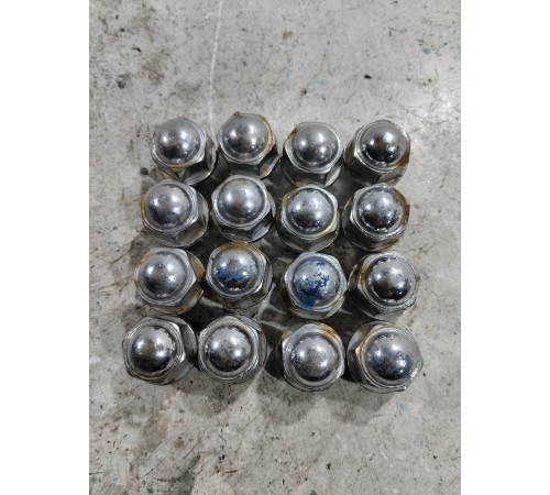 Комплект колесных гаек (16 шт.)