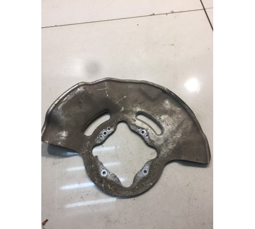 Защитный кожух (передний, левый)