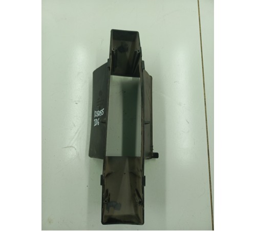 Впускной патрубок