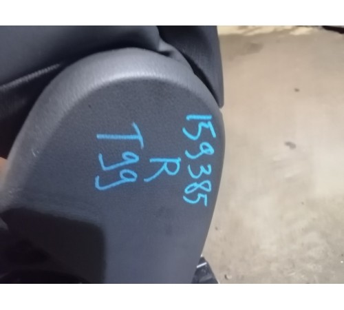 Сиденье переднее правое