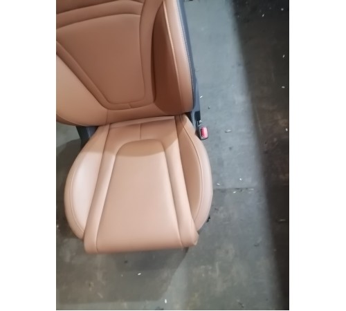 Сиденье переднее правое